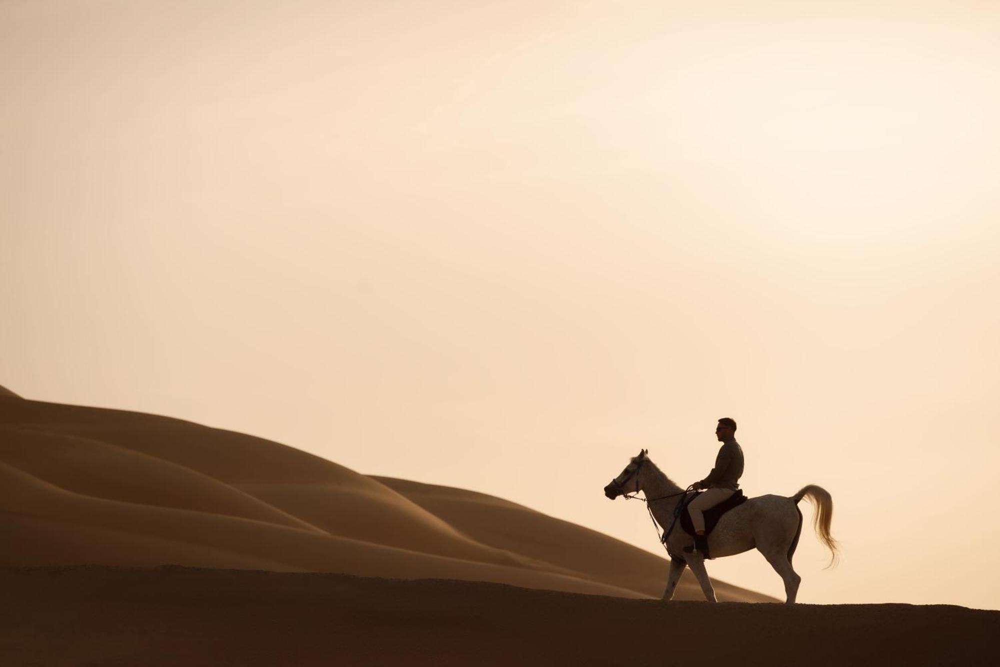 Anantara Qasr al Sarab Desert Resort Jereirah Exterior foto